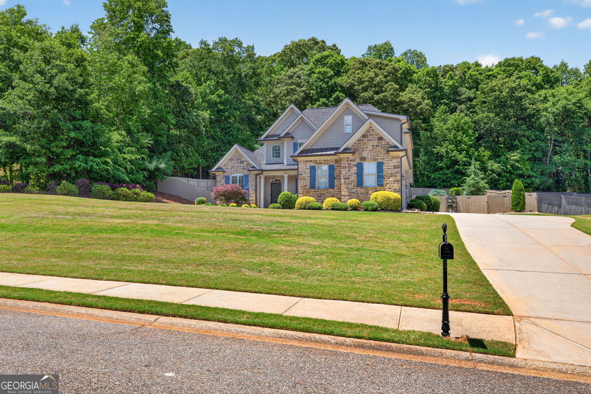 321 Woods Creek RD