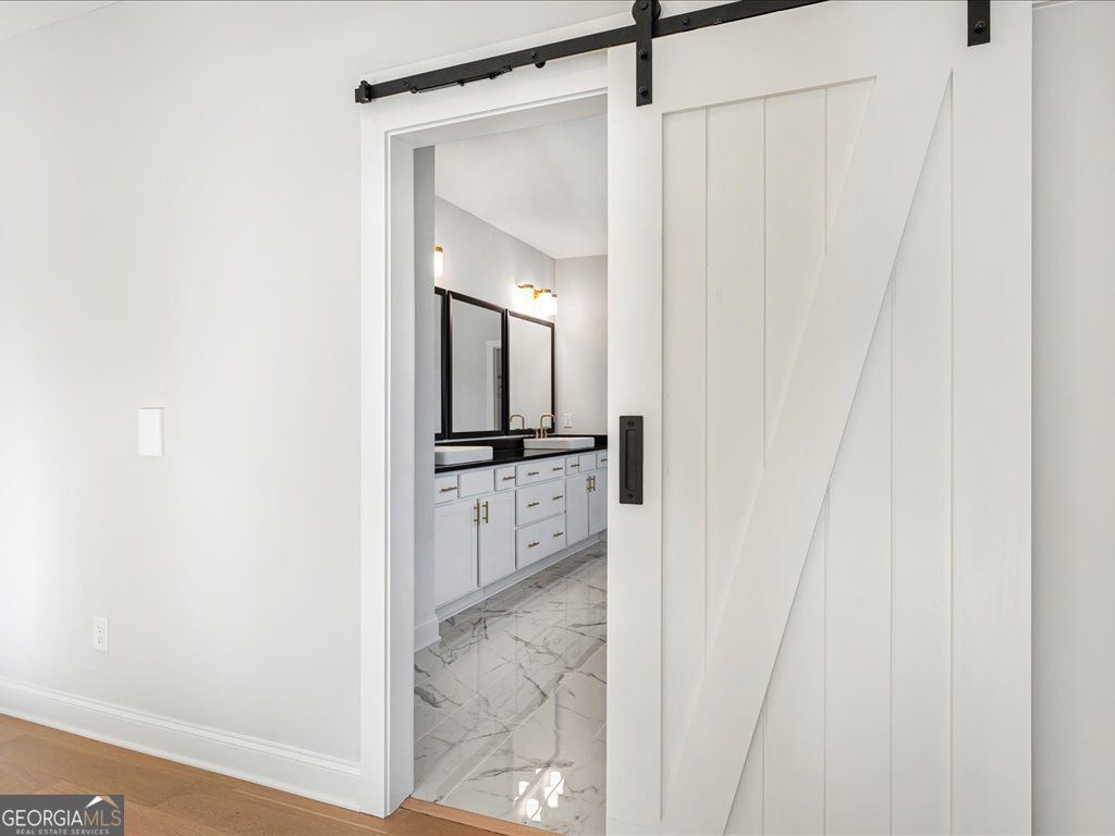 Brookmeade Trail - Residential