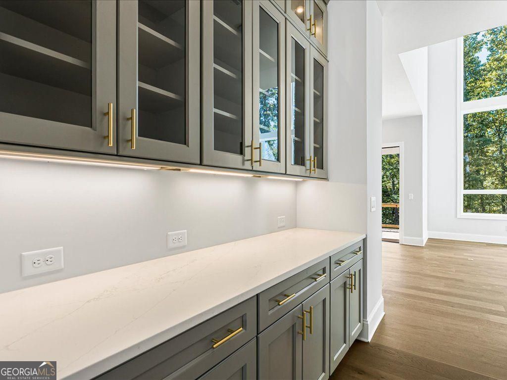 Brookmeade Trail - Residential