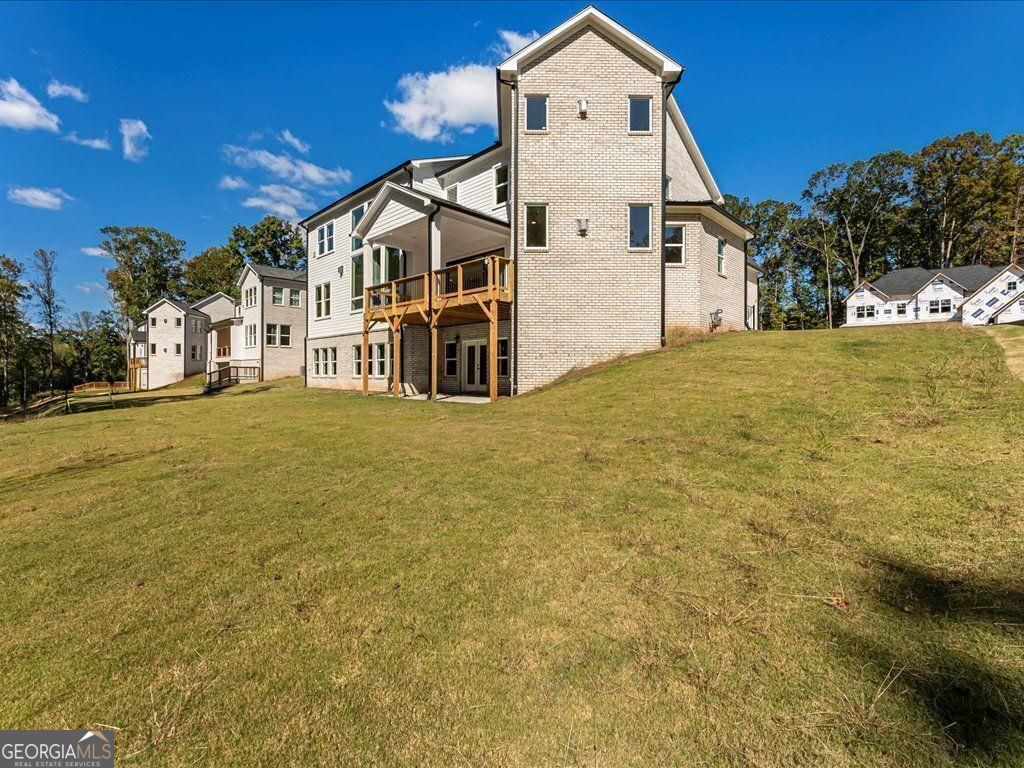 Brookmeade Trail - Residential