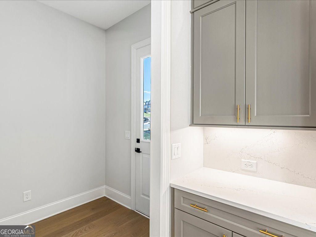 Brookmeade Trail - Residential