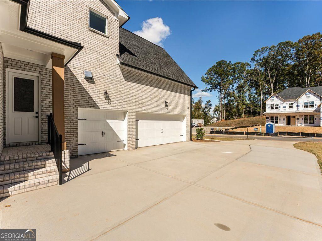Brookmeade Trail - Residential
