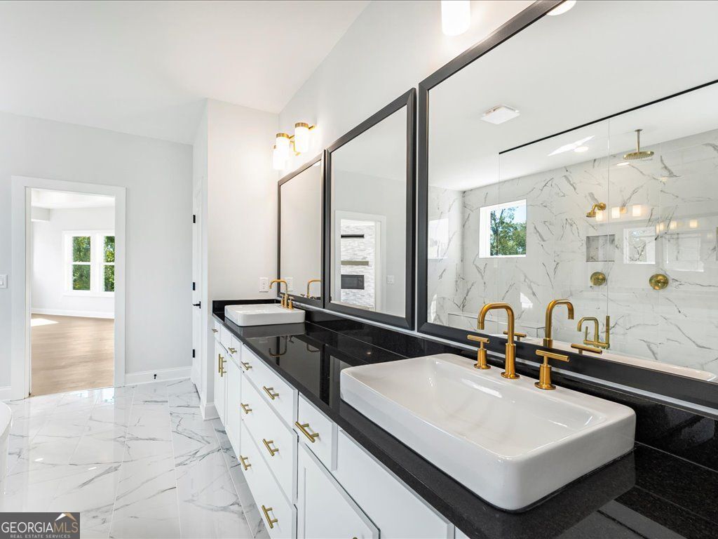 Brookmeade Trail - Residential
