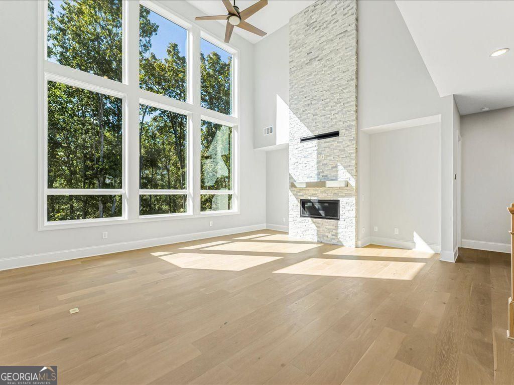 Brookmeade Trail - Residential