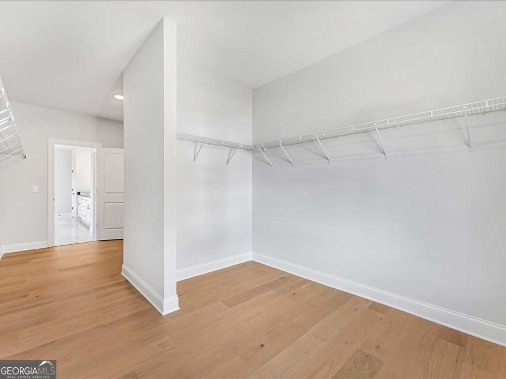 Brookmeade Trail - Residential