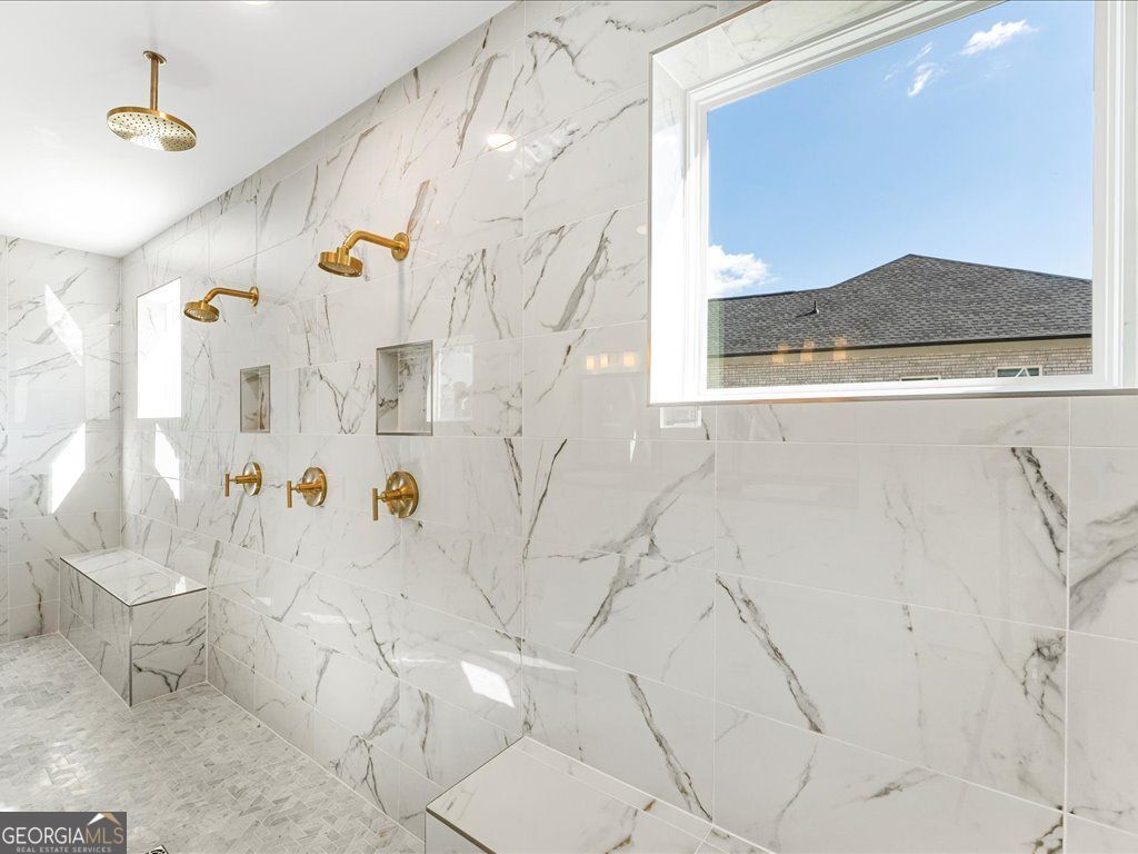 Brookmeade Trail - Residential