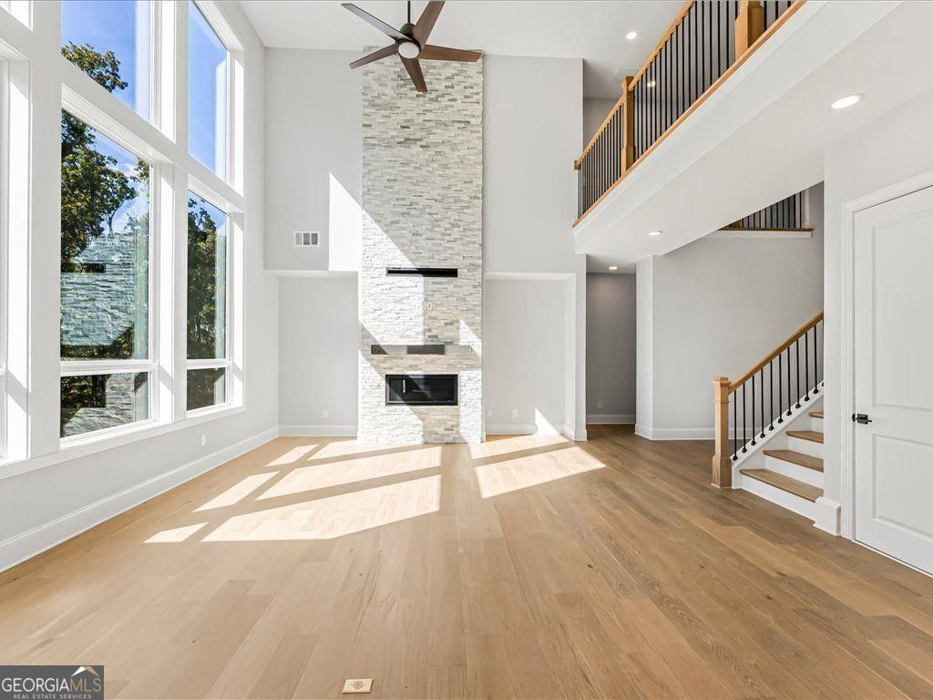 Brookmeade Trail - Residential