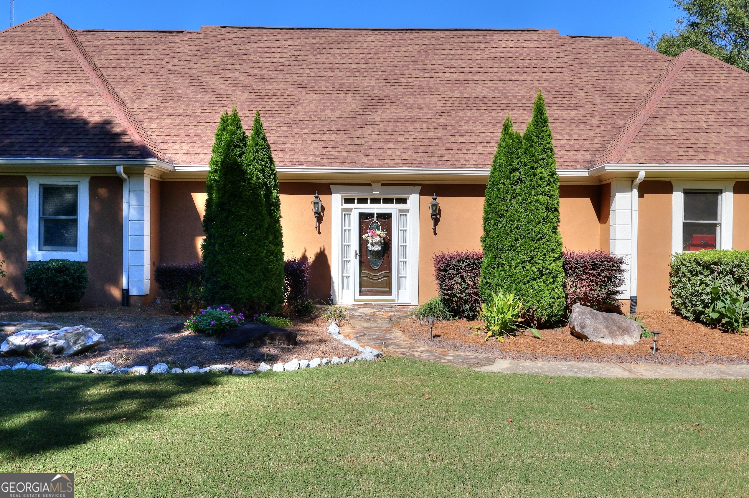 3889 Pineybrook DR