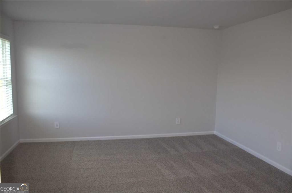 2038 Avalon Ridge SE