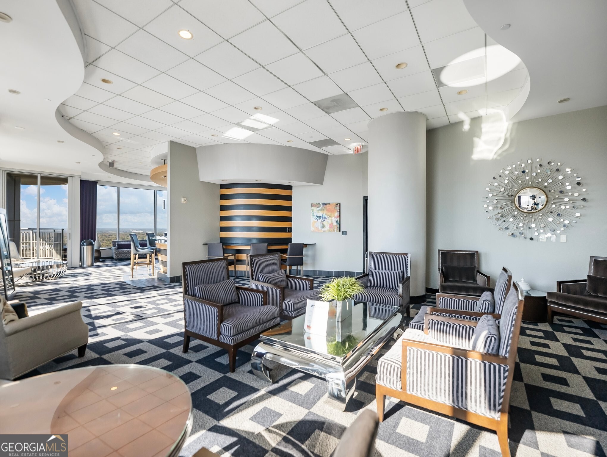 Atlanta, Georgia 30326, United States, 2 Bedrooms Bedrooms, ,2 BathroomsBathrooms,Residential,Active,10246