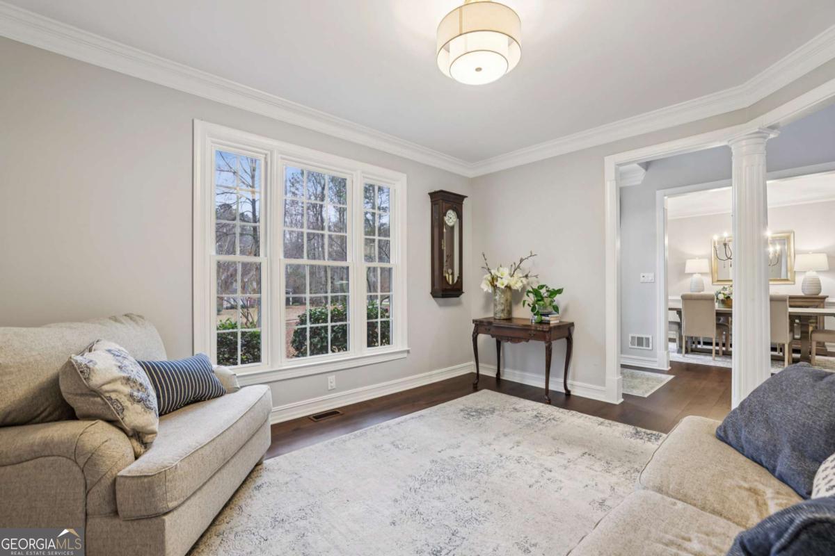 2140 Country Ridge RD