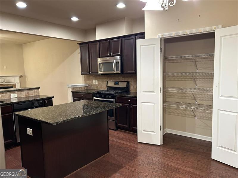 Hidden Forest - Residential Lease