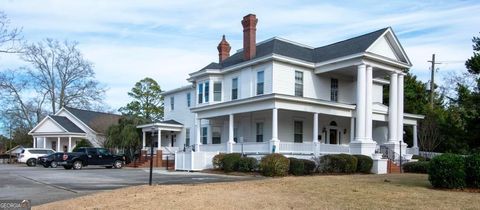 115 Savannah AVE Statesboro GA 30458