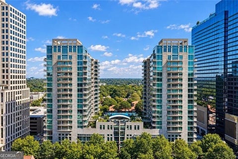Photo of 943 Peachtree Street NE #1310, Atlanta, GA 30309 (MLS # 10871923)