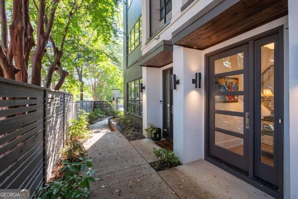 1204 Piedmont AVE NE 2