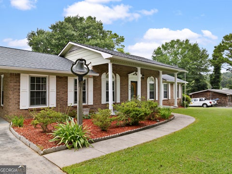Photo of 576 Reeceburg Road SE, Silver Creek, GA 30173 (MLS # 10816335)