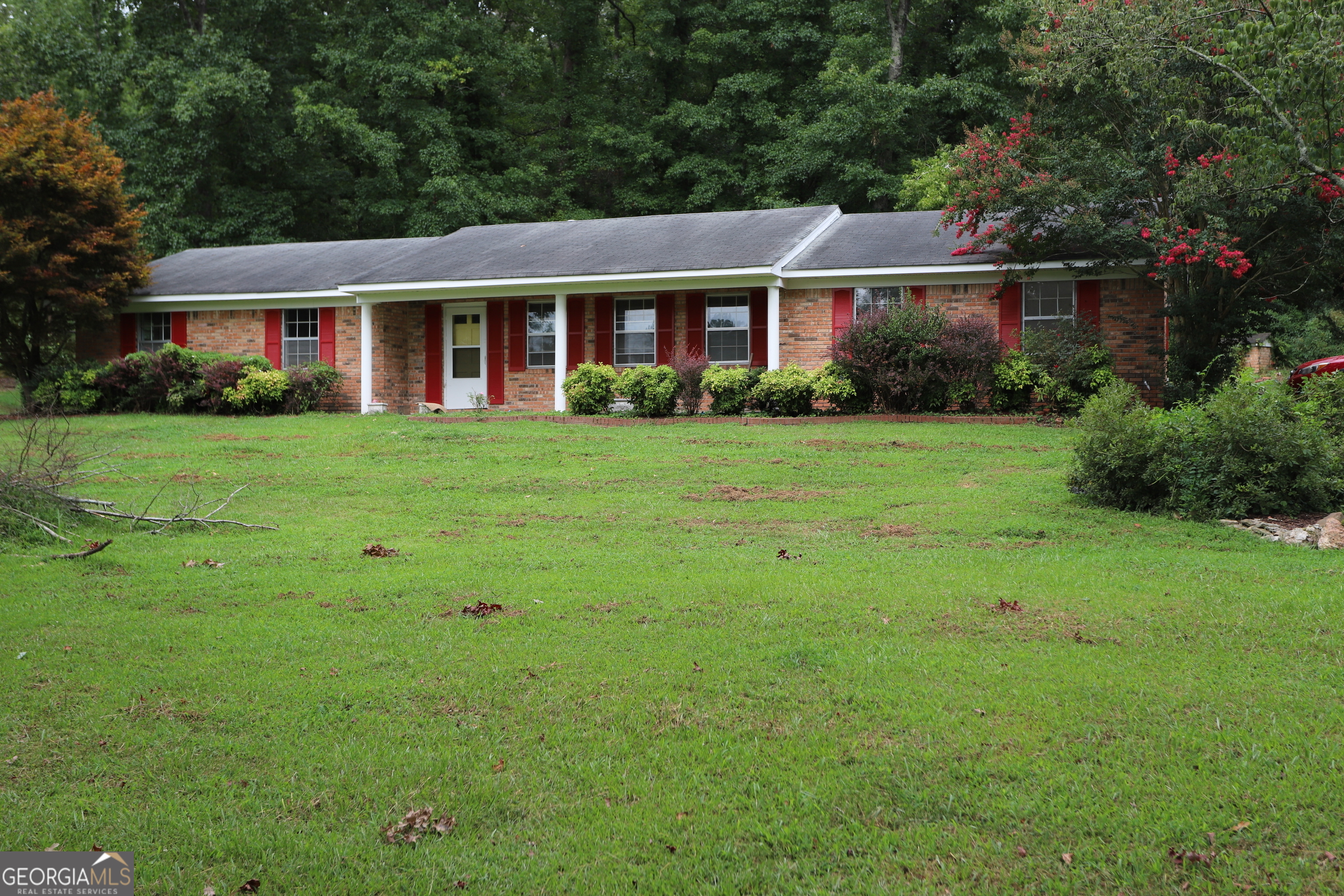 View Summerville, GA 30747 house