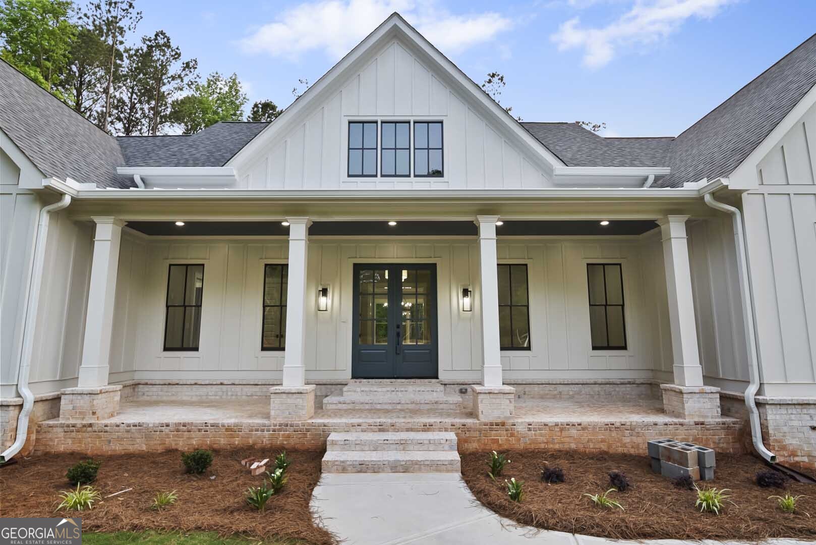 36 Alcovy Springs DR