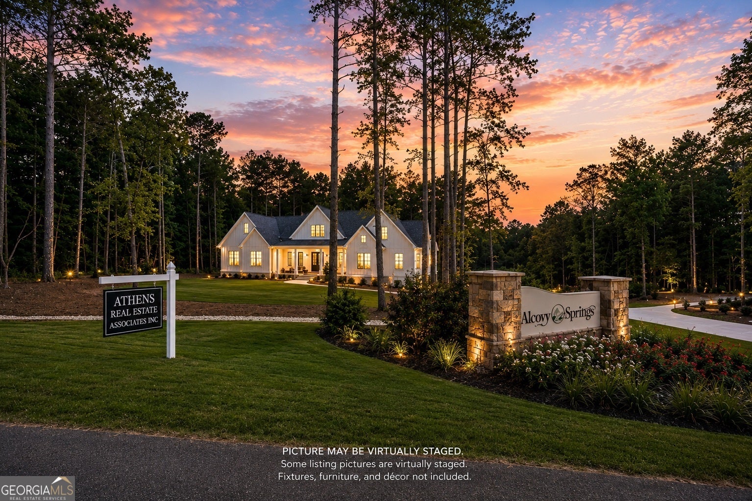 36 Alcovy Springs DR