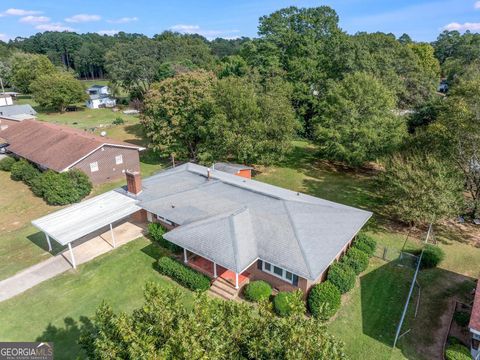 A home in Elberton