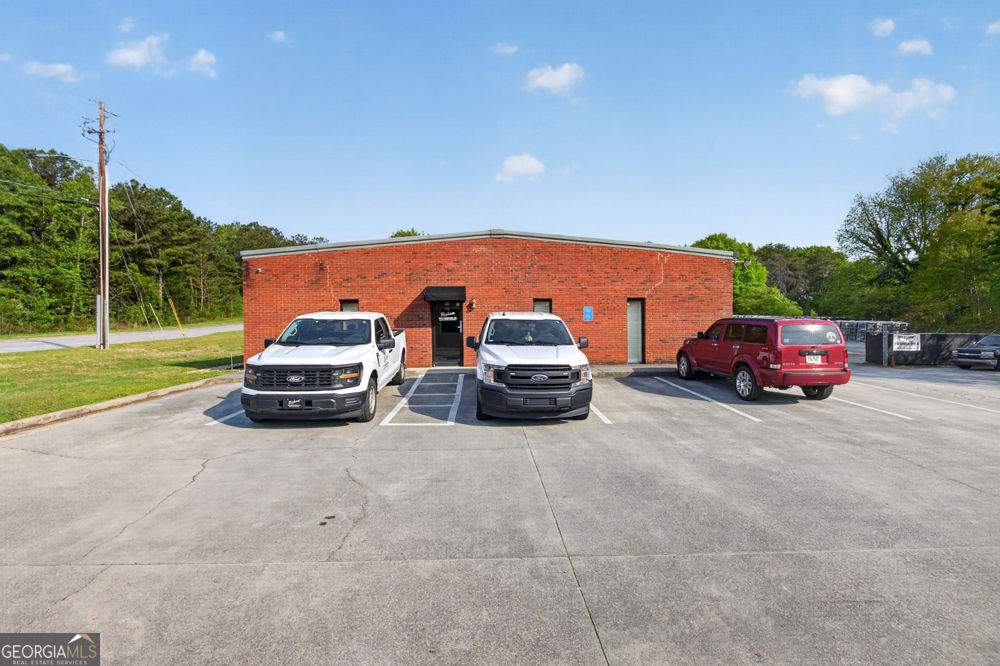 50 Grayson Industrial Parkway