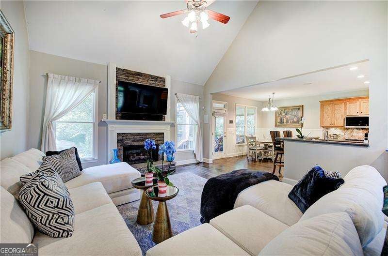 213 Montana WAY