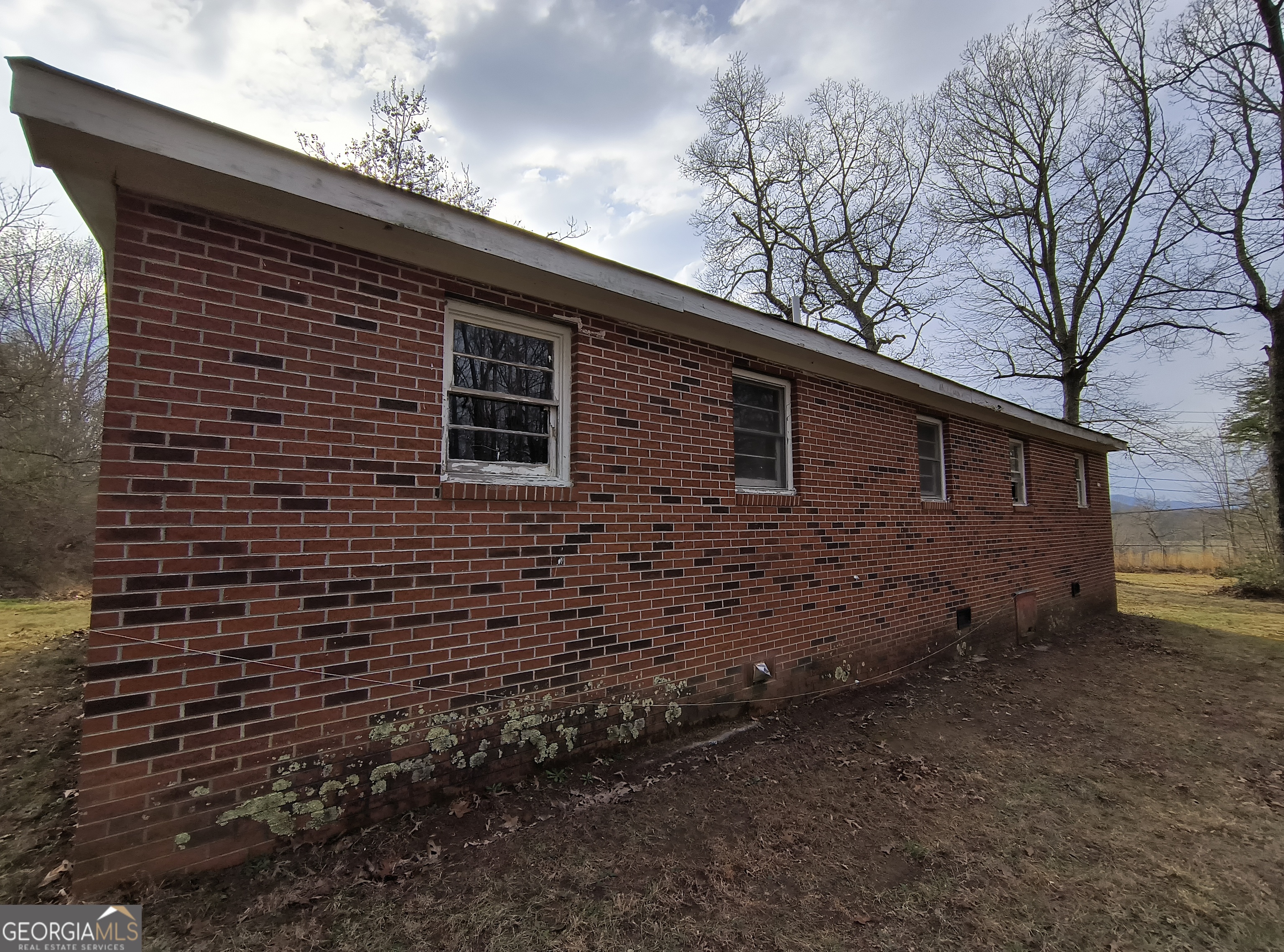 3525 Chestnut Gap RD