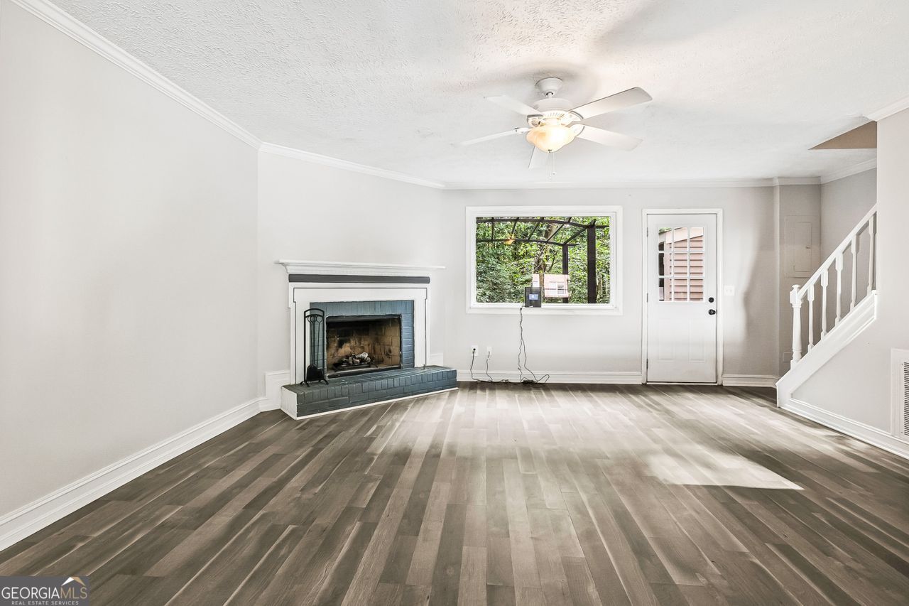 8846 LONG BEACH CIR