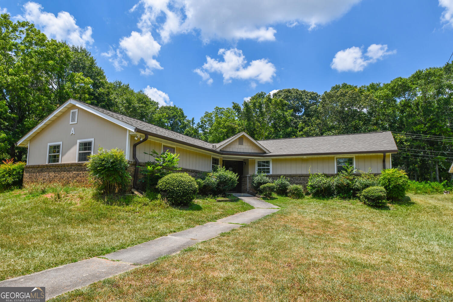 1482 Waverly WAY