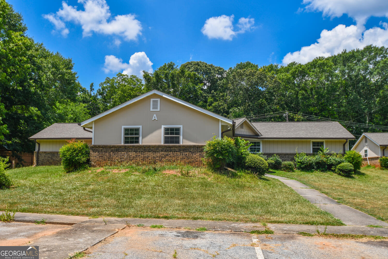 1482 Waverly WAY