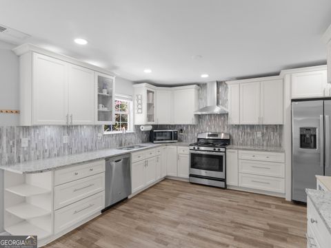 Photo of 501 Grove Park Drive, Locust Grove, GA 30248 (MLS # 10599248)