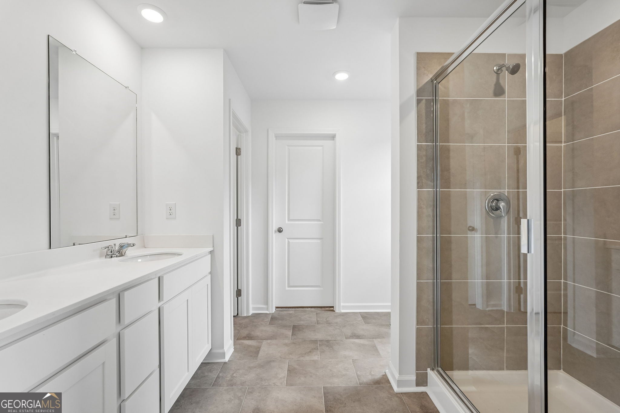 216 Groveton CT