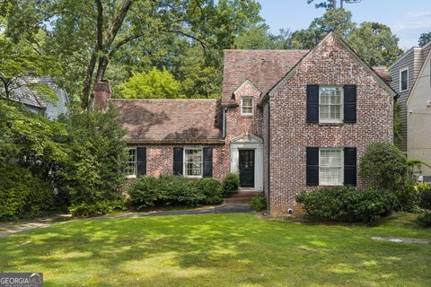 Photo of 2782 N Hills Drive NE, Atlanta, GA 30305 (MLS # 10798060)