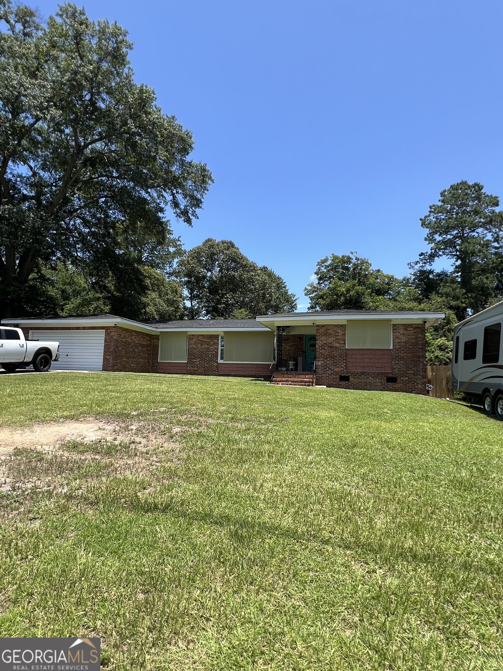 310 Forest Hill DR