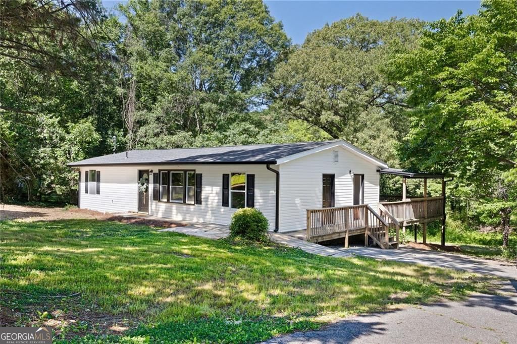 Photo of 41 Highland Drive, Cartersville, GA 30121 (MLS # 10766289)