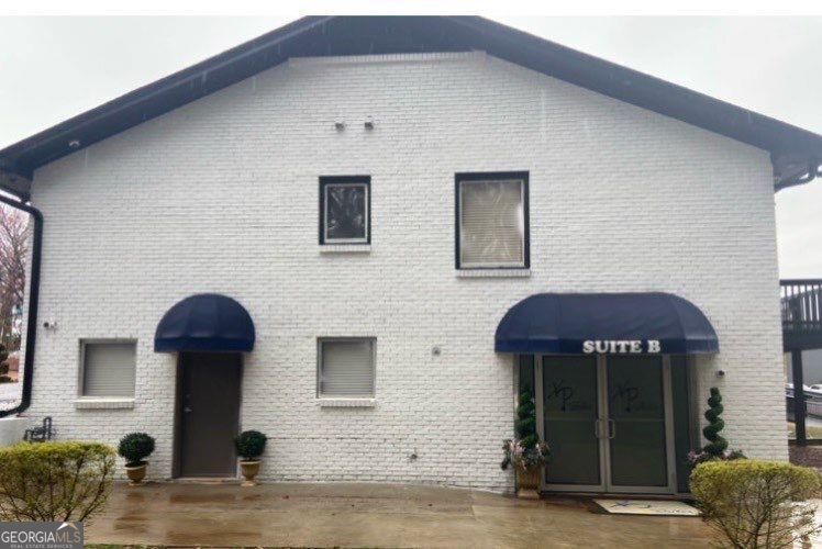 2225 Godby RD 300