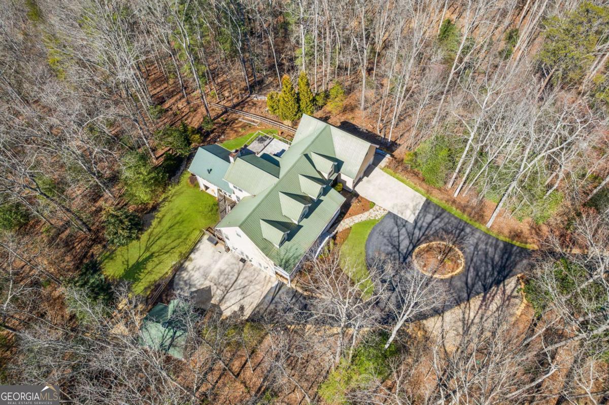 154 Hickory LN