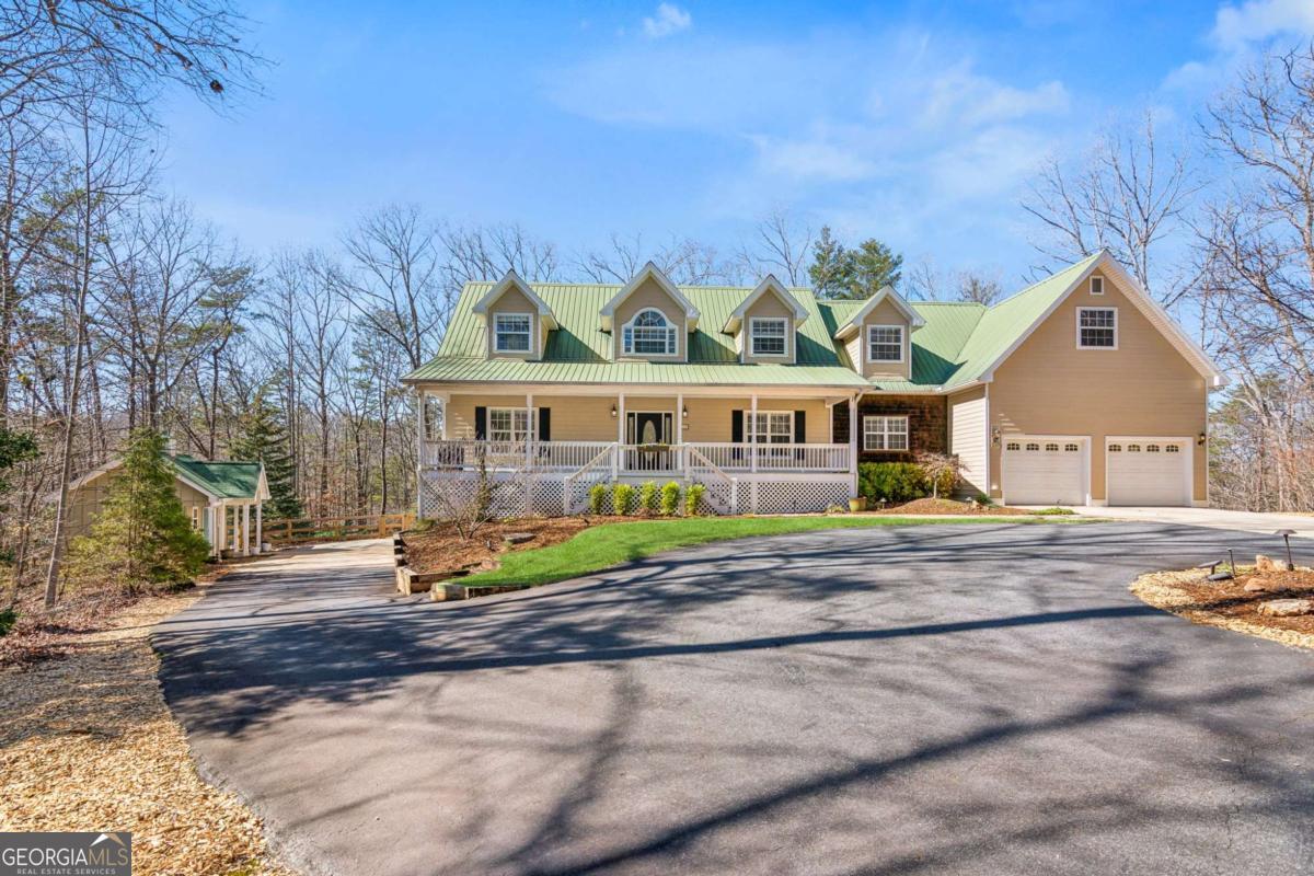 154 Hickory LN