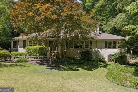 Photo of 4590 Dudley Lane, Atlanta, GA 30327 (MLS # 10782067)