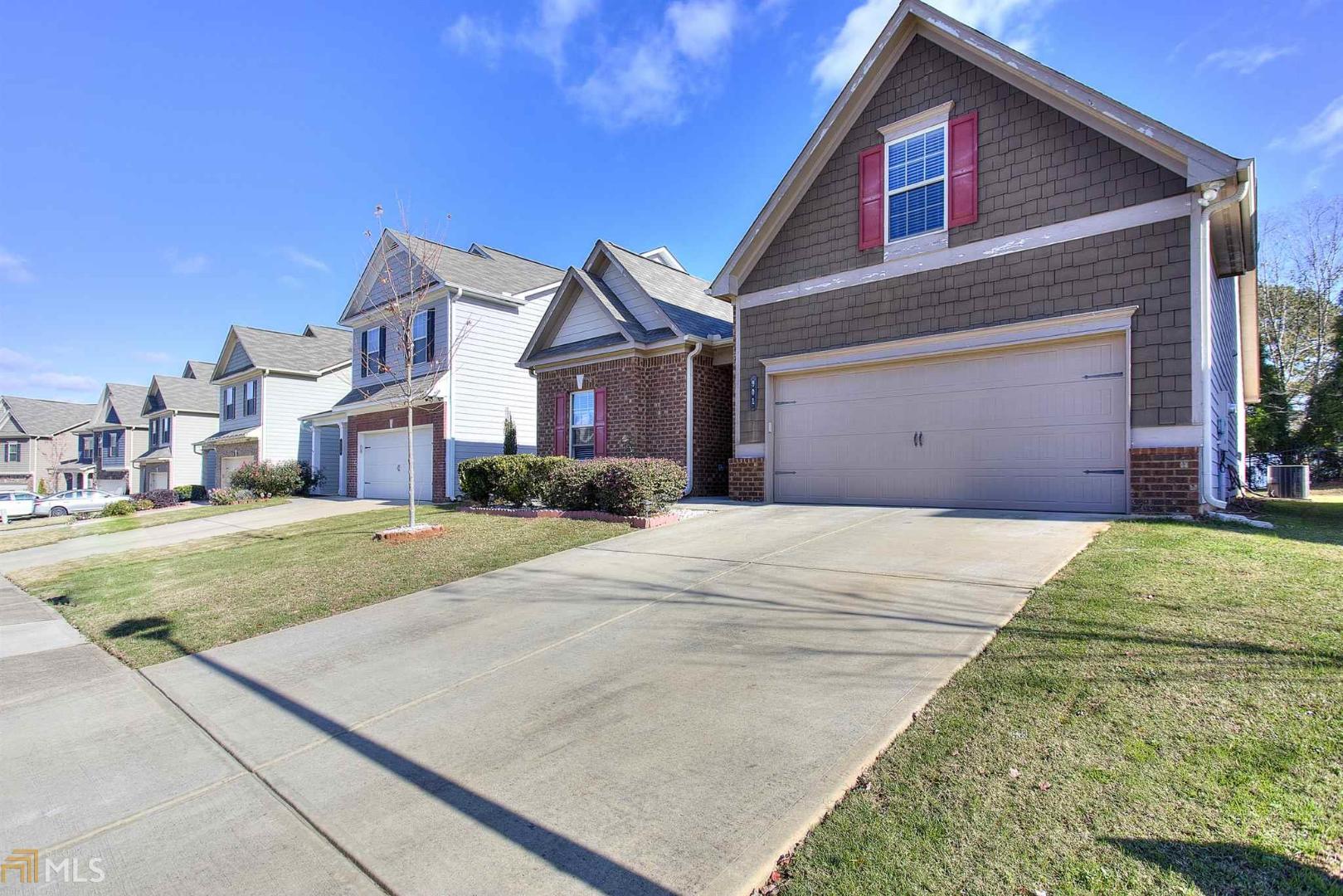 Silver Oaks - Residential