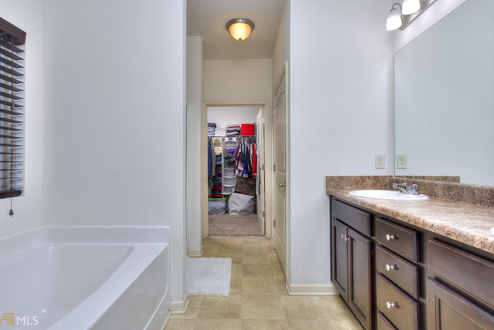 Silver Oaks - Residential