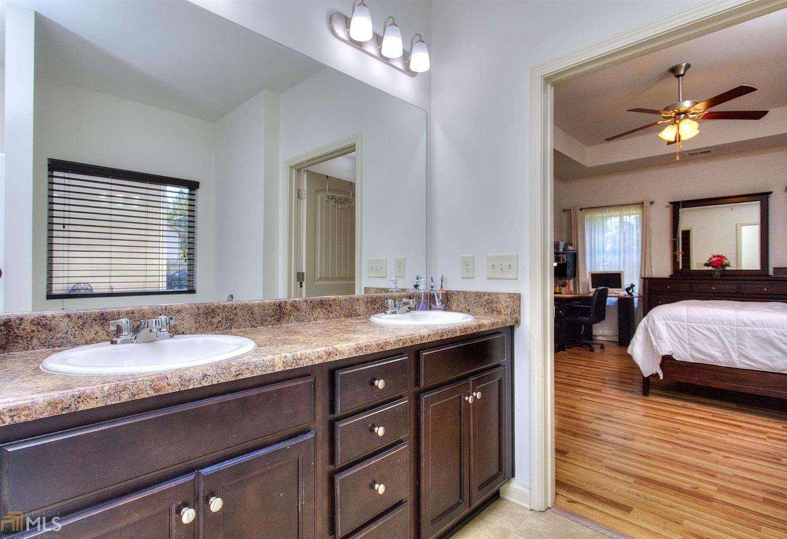 Silver Oaks - Residential
