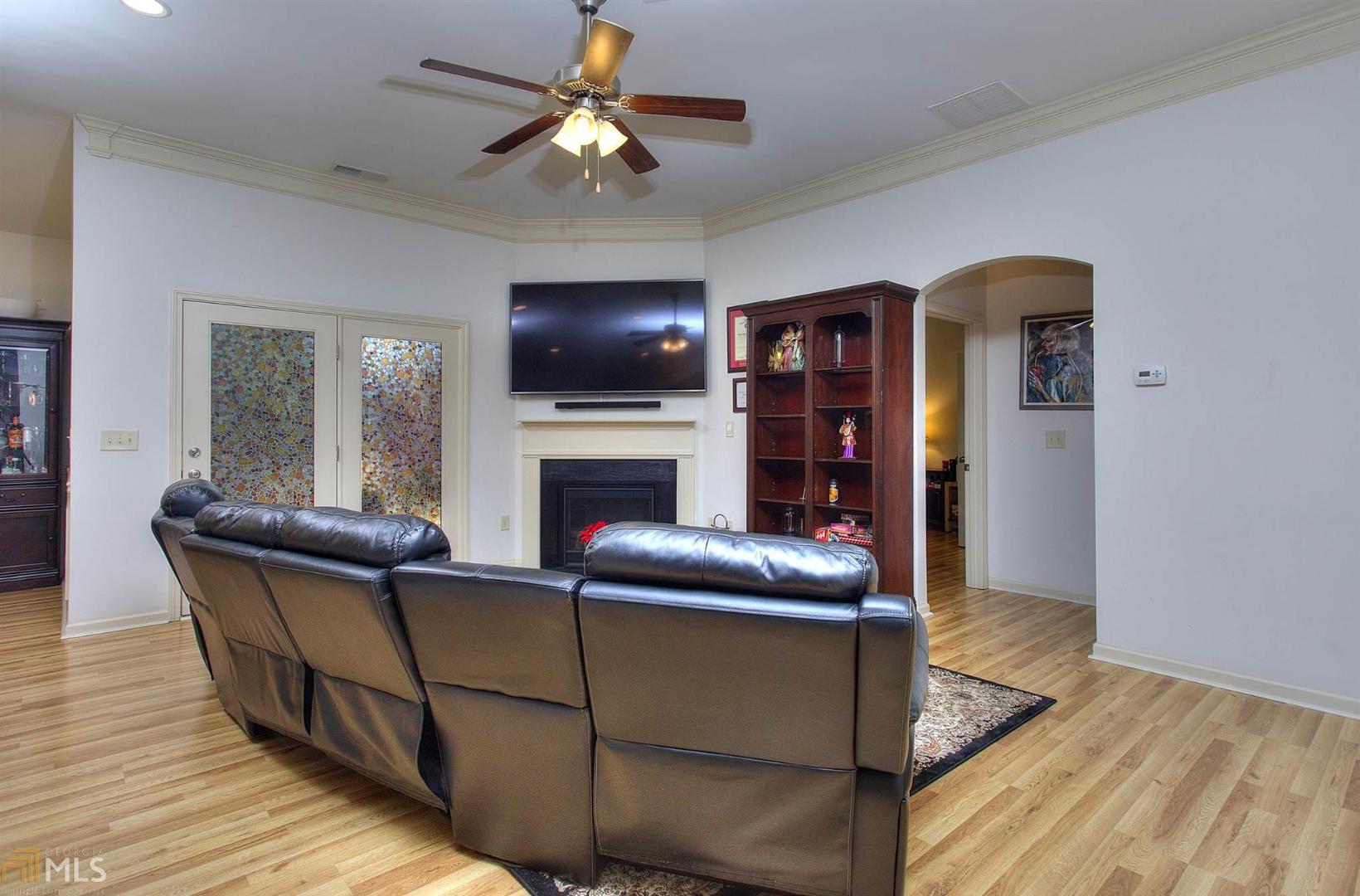 Silver Oaks - Residential
