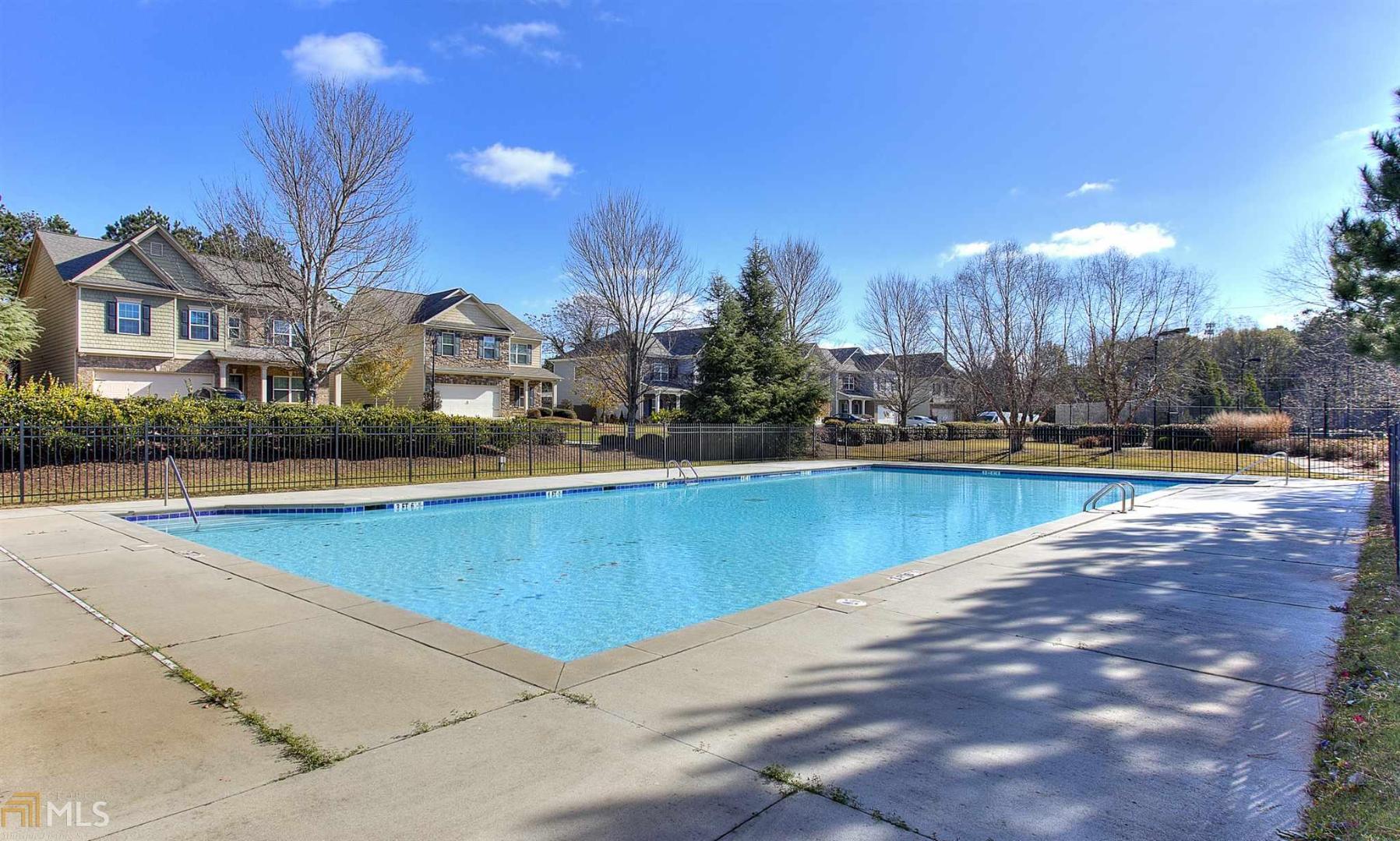 Silver Oaks - Residential