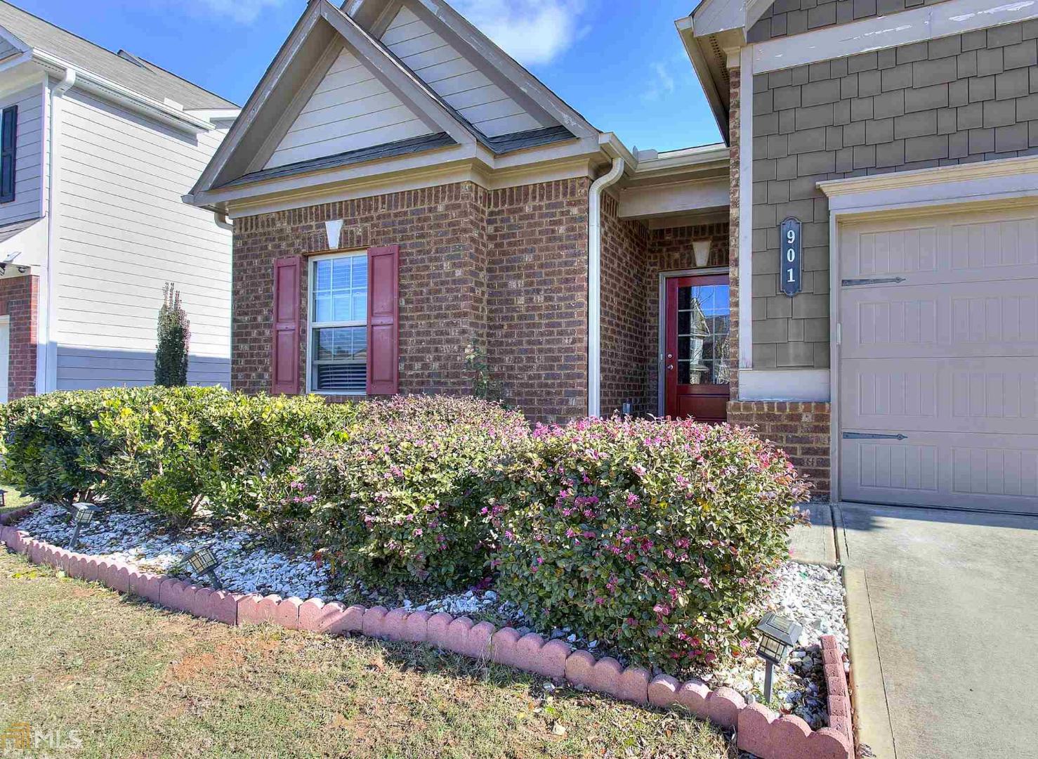 Silver Oaks - Residential