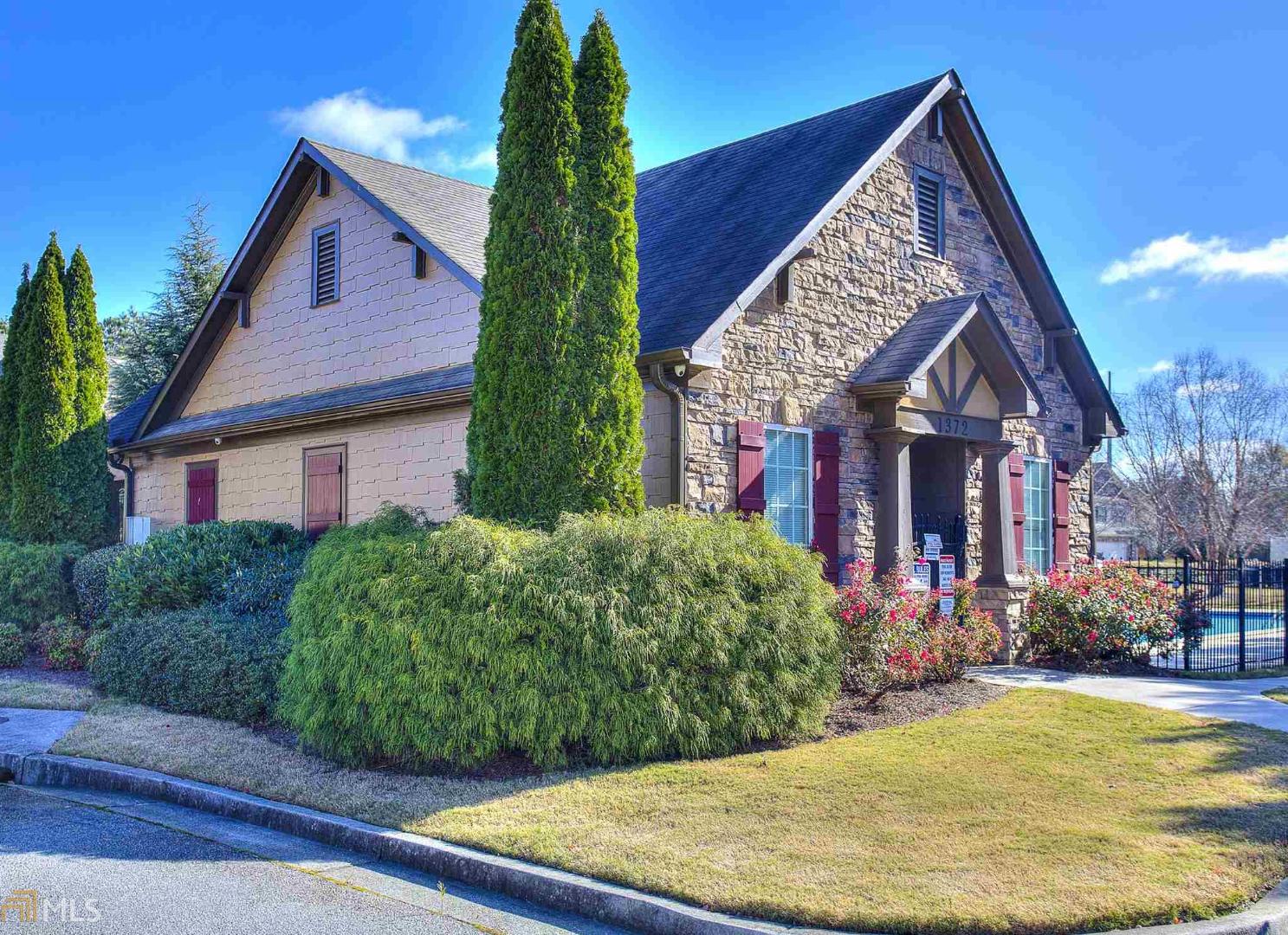 Silver Oaks - Residential