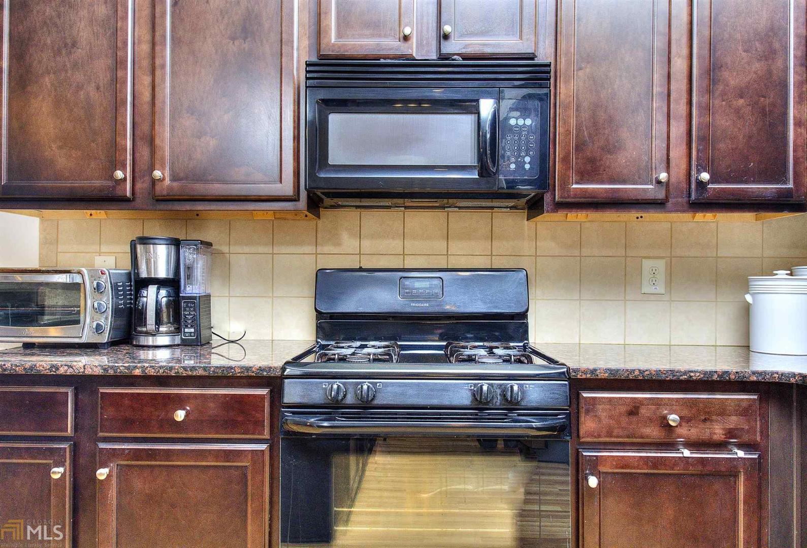 Silver Oaks - Residential