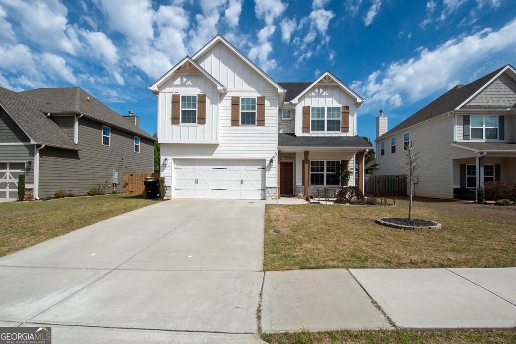 Photo of 90 Ashton Place, Newnan, GA 30265 (MLS # 10831381)