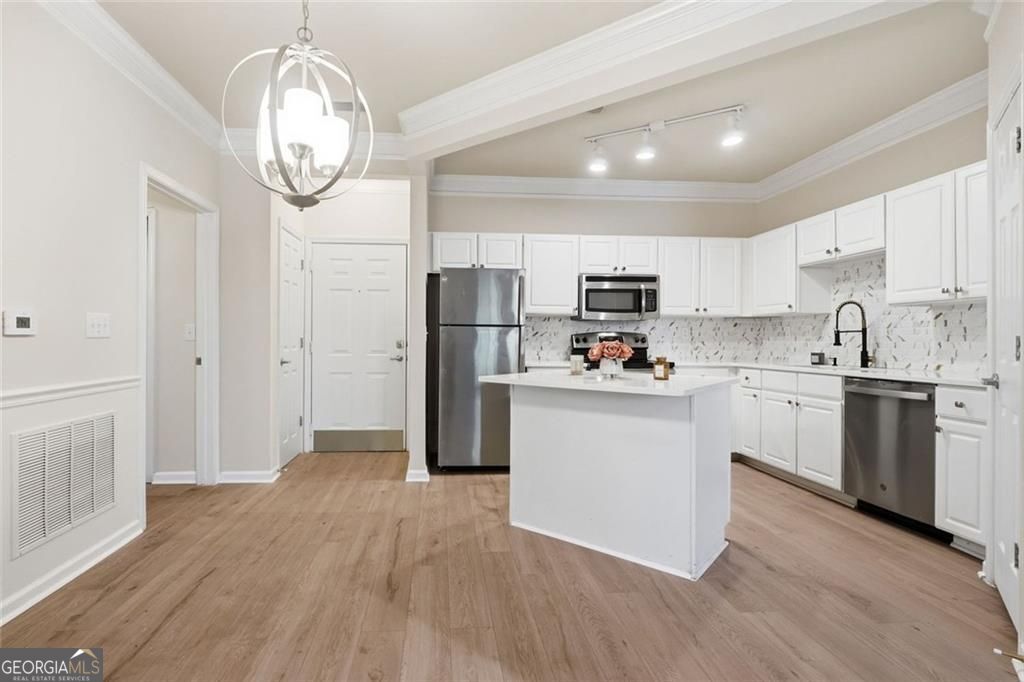 Photo of 1850 Cotillion Drive #3405, dunwoody, GA 30338 (MLS # 10834287)