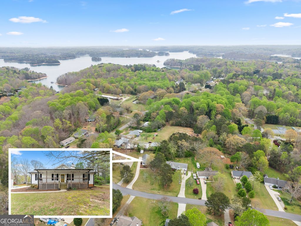 Photo of 8615 Bayhill Drive, Gainesville, GA 30506 (MLS # 10721471)